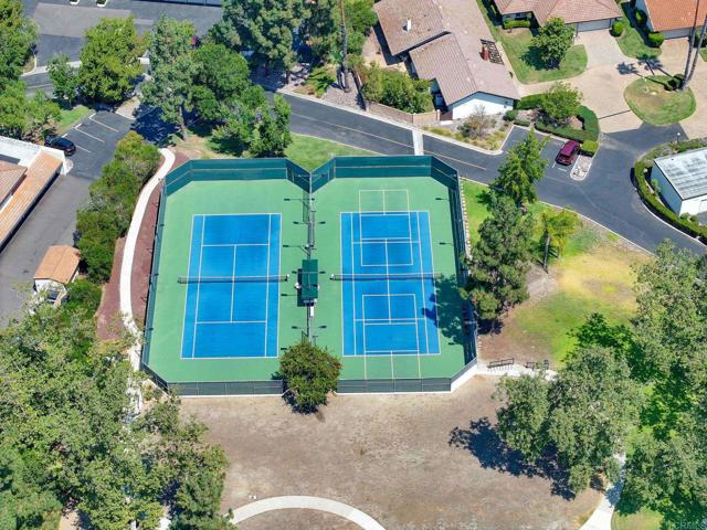 17788 Caminito Balata, San Diego CA: https://media.crmls.org/mediaz/ab8d6e49-e713-491e-9243-32bd521f289b.jpg