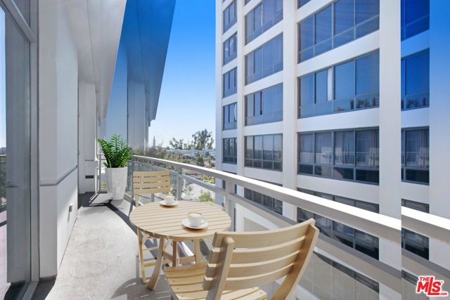 10700 Wilshire Boulevard, Los Angeles CA: https://media.crmls.org/mediaz/ab8f13cc-b8c2-487c-b63d-f44a00e72e73.jpg