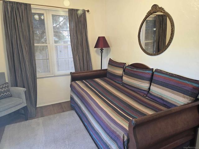 Image 7 of 20 For 676 J Ave  