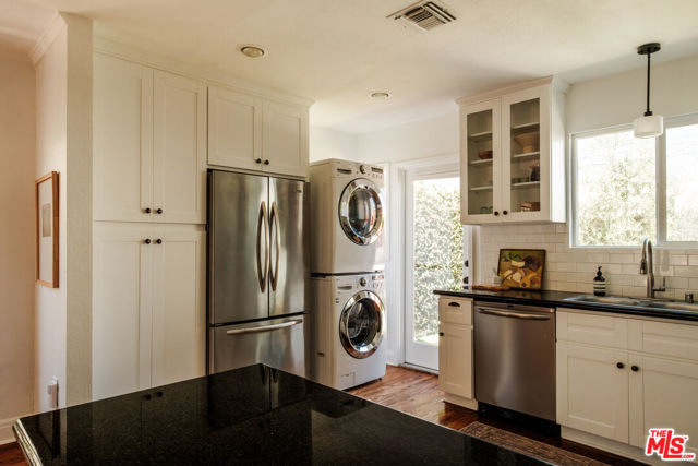 3 Bed Home for Sale in Los Angeles, California
