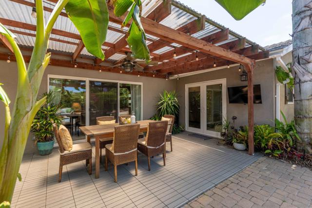 4472 Huerfano Ave, San Diego CA: https://media.crmls.org/mediaz/ab8fa859-774f-48cd-8824-0bc20cbb13b6.jpg