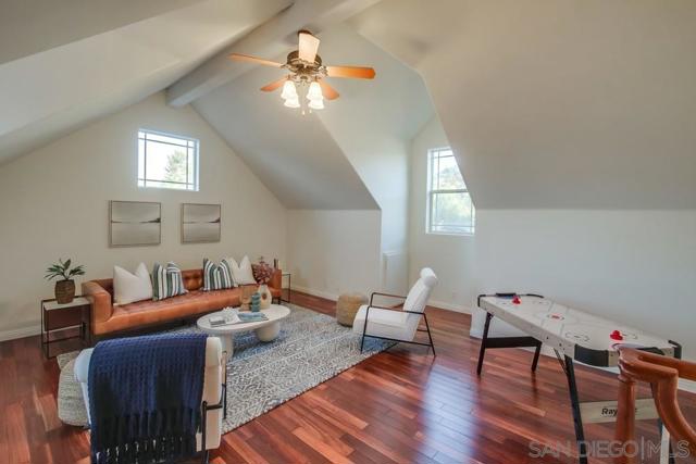 14590 Kent Hill Way, Poway CA: https://media.crmls.org/mediaz/ab9071e1-180a-4152-b909-75f00e5e776e.jpg