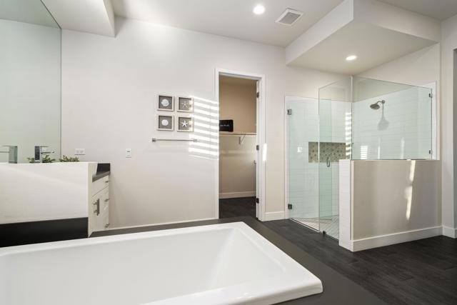 74425 Zeppelin Drive, Palm Desert CA: https://media.crmls.org/mediaz/ab908081-9ea8-470e-8eb7-785f6ce5ed0e.jpg
