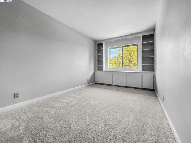 2857 Fountainhead Dr, San Ramon CA: https://media.crmls.org/mediaz/ab90cd66-c74c-41c0-a619-c08e5444dca6.jpg