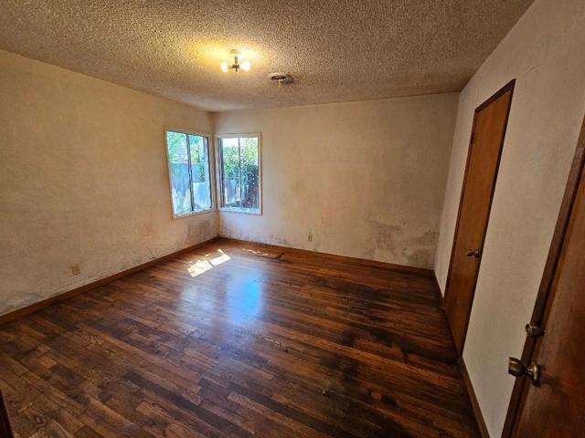 3234 Hoover Street, Redwood City CA: https://media.crmls.org/mediaz/ab91133e-1124-4b49-8728-bfb505454afe.jpg