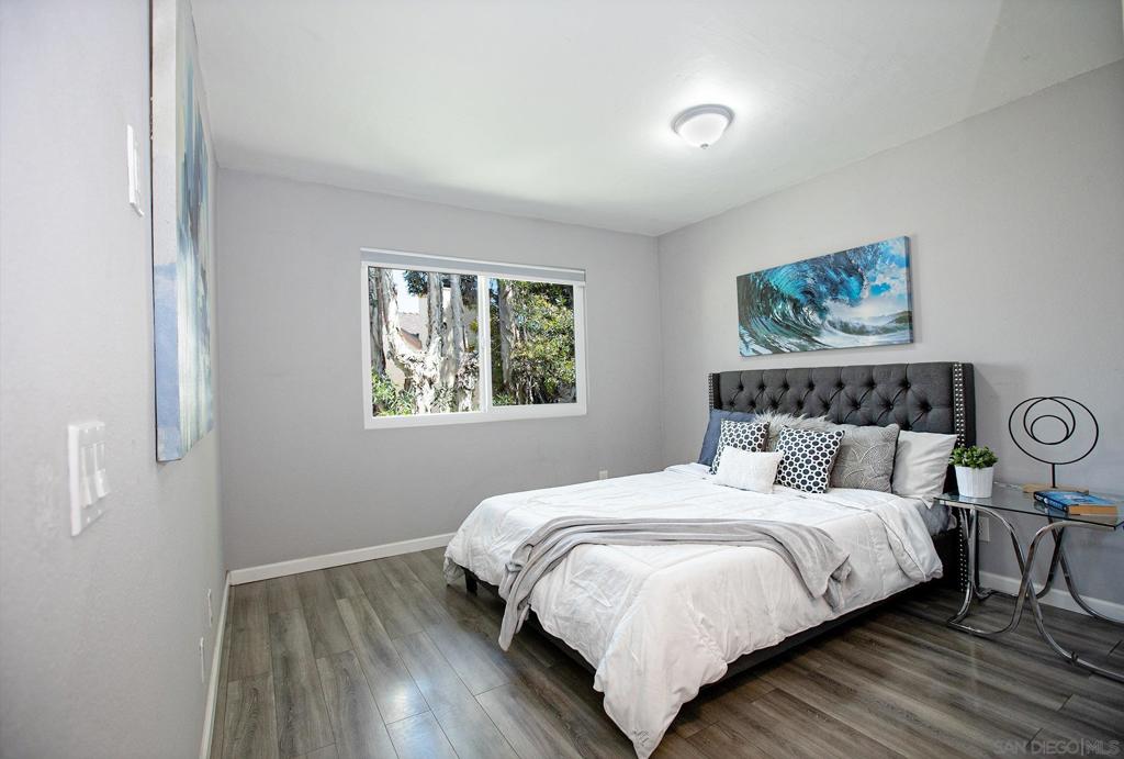 MLS #250036591SD image #9