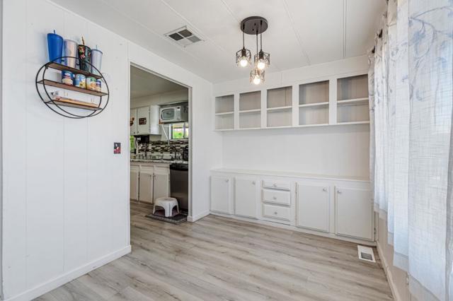 200 Burnett Avenue, Morgan Hill CA: https://media.crmls.org/mediaz/ab919417-1e6c-4bd3-919c-969d7ae16a56.jpg