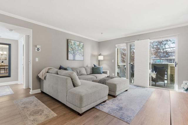 2530 Oak Road, Walnut Creek CA: https://media.crmls.org/mediaz/ab92c3a6-5b13-4bf9-898f-c29f602163d6.jpg