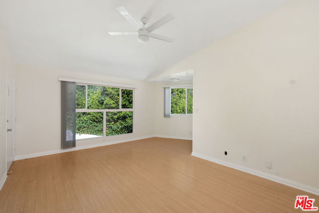 MLS #26864115 image #28