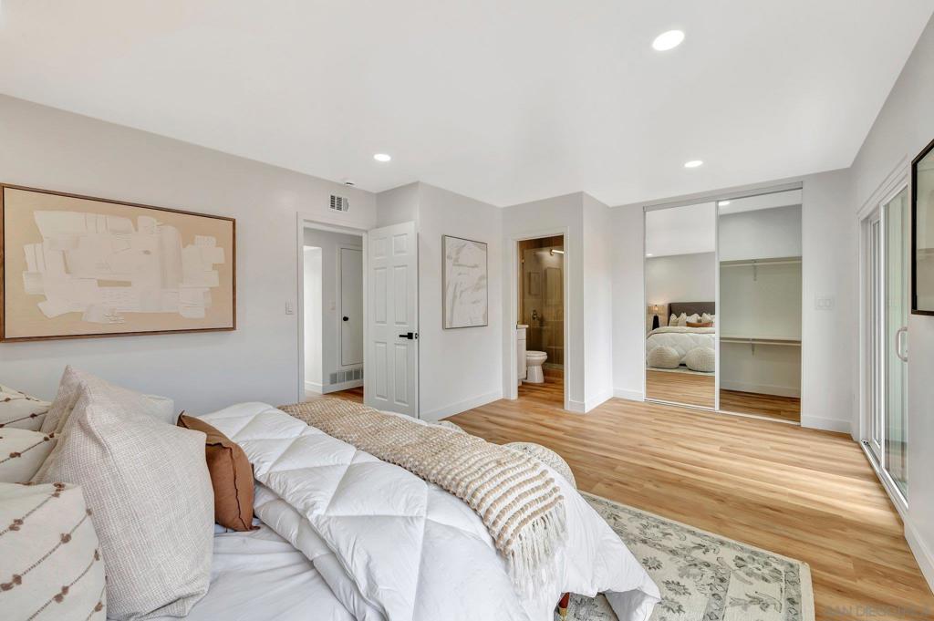 MLS #250034305SD img 18