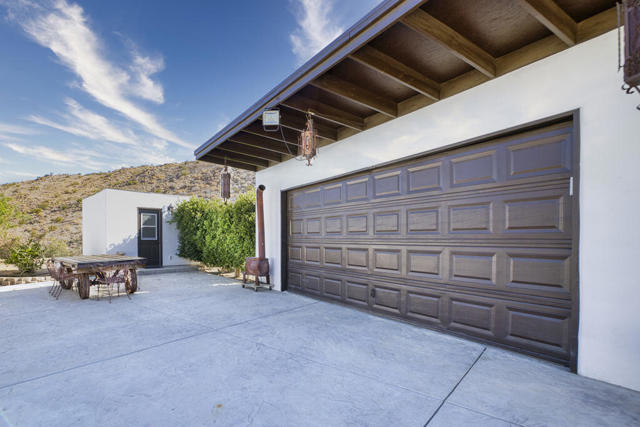 Image 28 of 49 For 16430 Evans Lane