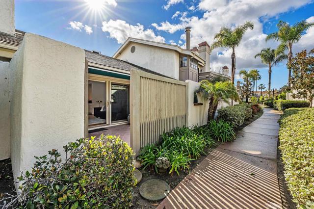Detail Gallery Image 24 of 32 For 4074 Avenida Brisa, Rancho Santa Fe,  CA 92091 - 2 Beds | 2 Baths