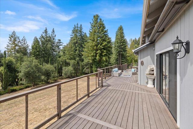 23435 Summit Road, Los Gatos CA: https://media.crmls.org/mediaz/ab966bda-0c67-4c9e-9f35-f52dcb203c15.jpg