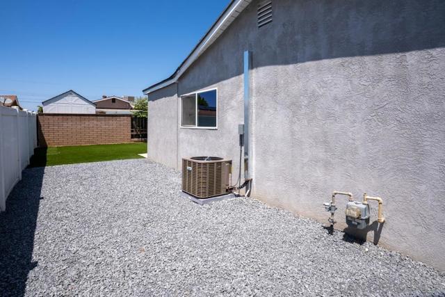 1610 Dumar Ave, El Cajon CA: https://media.crmls.org/mediaz/ab966bfe-8f5b-44c3-a058-cd750203ef98.jpg