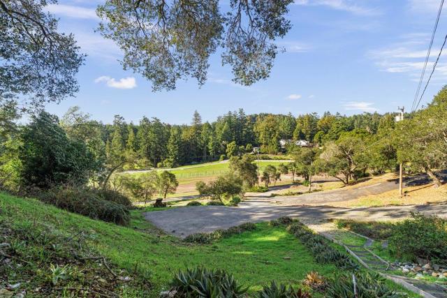 175 Rabbits Run Road, Santa Cruz CA: https://media.crmls.org/mediaz/ab983930-7163-41ca-983f-7a7e85de6dd9.jpg