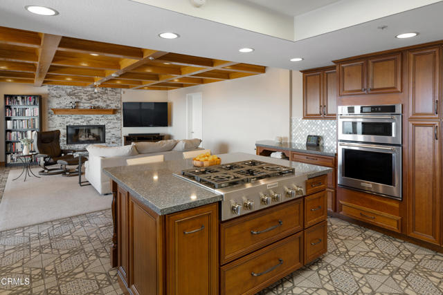 Detail Gallery Image 15 of 70 For 2954 Zane Grey Ter, Altadena,  CA 91001 - 5 Beds | 5/1 Baths