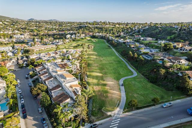 Detail Gallery Image 39 of 42 For 2607 Pirineos Way #116,  Carlsbad,  CA 92009 - 3 Beds | 2 Baths