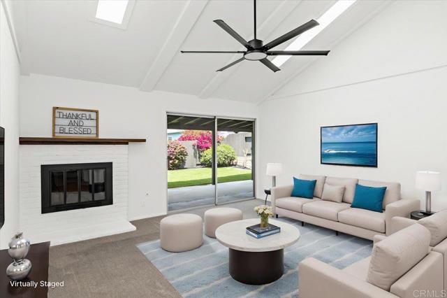 13554 Del Marino Avenue, Poway CA: https://media.crmls.org/mediaz/ab9c1e7d-1510-4452-b01c-b4d3657a0187.jpg