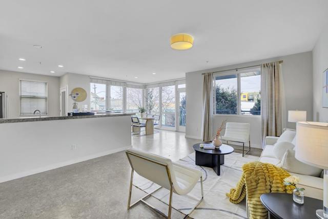 3090 Glascock Street, Oakland CA: https://media.crmls.org/mediaz/ab9d209f-2c64-42e2-8a23-c83854dd5727.jpg