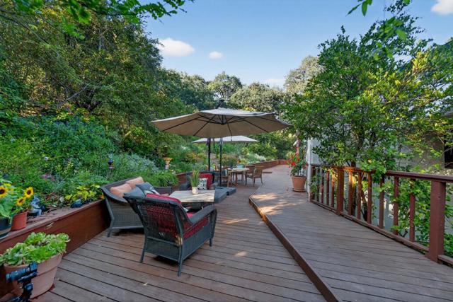 15098 Elm, Monte Sereno CA: https://media.crmls.org/mediaz/ab9dfb9a-152b-4962-904f-03164ce62d45.jpg