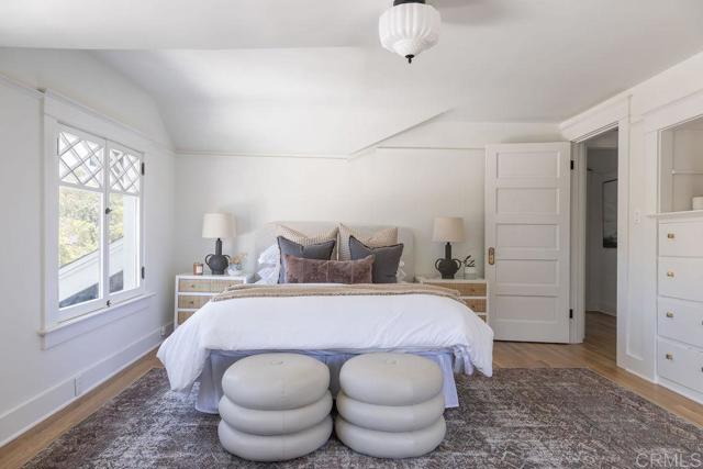 4171 Ibis St, Mission Hills (San Diego) CA: https://media.crmls.org/mediaz/ab9e333a-9429-4296-a0e7-e53f98ce7759.jpg
