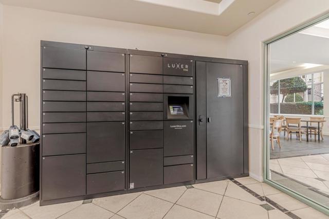 144 S 3rd Street, San Jose CA: https://media.crmls.org/mediaz/ab9e7461-3c38-4811-a9ca-7b4e6f4f5cc5.jpg