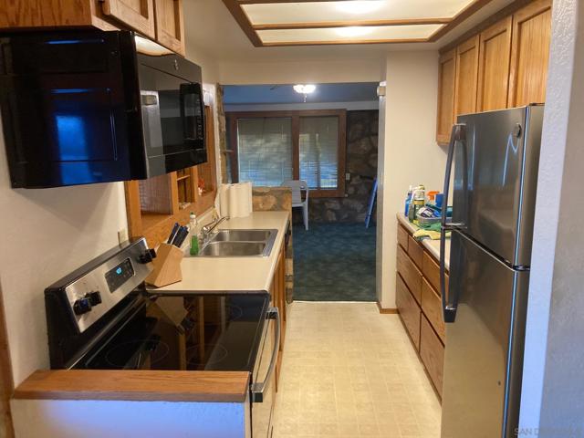 1639 Jewel Valley Rd, Boulevard CA: https://media.crmls.org/mediaz/ab9f7315-ff8f-4bb2-9d66-a3dfe3abf5d0.jpg