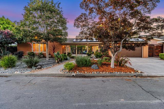 1111 Arnott Way, Campbell CA: https://media.crmls.org/mediaz/ab9f9ea1-bbc0-47b7-a3b6-2927d502d163.jpg