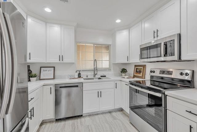 38131 Acacia st., Fremont CA: https://media.crmls.org/mediaz/ab9ff3d3-2278-4c19-ab1b-2eefe15cf9bb.jpg