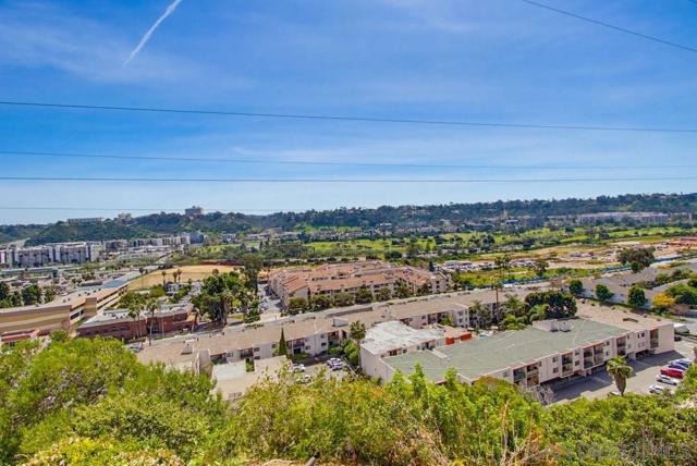 1366 Camino Lujan, San Diego CA: https://media.crmls.org/mediaz/aba0a0be-c425-4f92-84eb-0db6600f5336.jpg