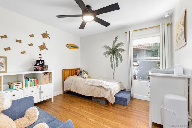 11799 Westview Pkwy, San Diego CA: https://media.crmls.org/mediaz/aba0c48c-e0c8-4431-b7de-d614520fbce0.jpg