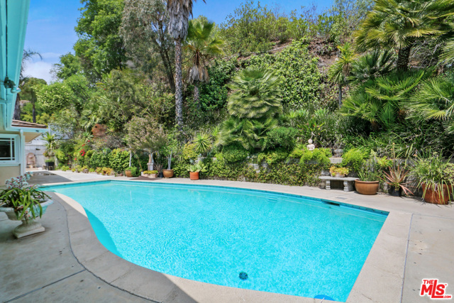 Image 3 for 1400 Roscomare Rd, Los Angeles, CA 90077