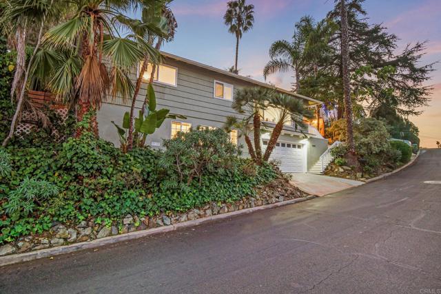 Detail Gallery Image 17 of 71 For 4444 Beverly Dr, La Mesa,  CA 91941 - 4 Beds | 3 Baths