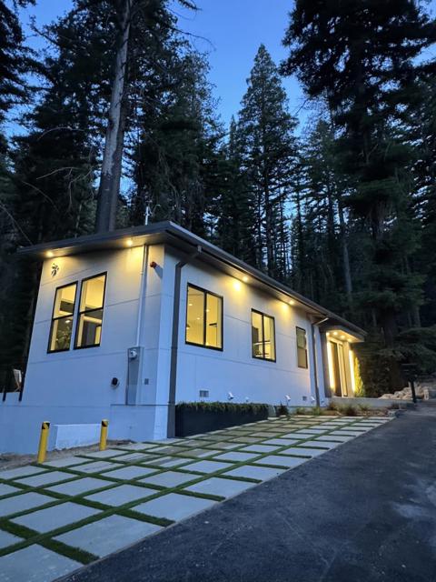395 Boulder Brook Drive, Boulder Creek CA: https://media.crmls.org/mediaz/aba22831-9e30-442e-b506-b2977411ea23.jpg