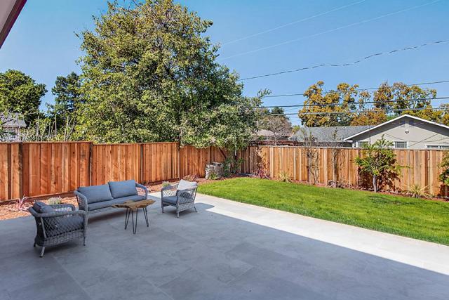 18645 Paseo Lado, Saratoga CA: https://media.crmls.org/mediaz/aba318a3-3448-493c-bc9f-c9796508097c.jpg