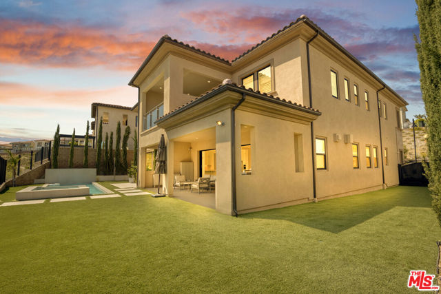 20326 W Liverpool Way, Porter Ranch CA: https://media.crmls.org/mediaz/aba37e77-a22d-46c8-8d88-dccc7c7a5375.jpg