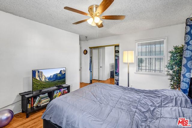1616 W 108th Street, Los Angeles CA: https://media.crmls.org/mediaz/aba3c2c7-37b7-4dbb-a1a4-d0d6d62a9a11.jpg