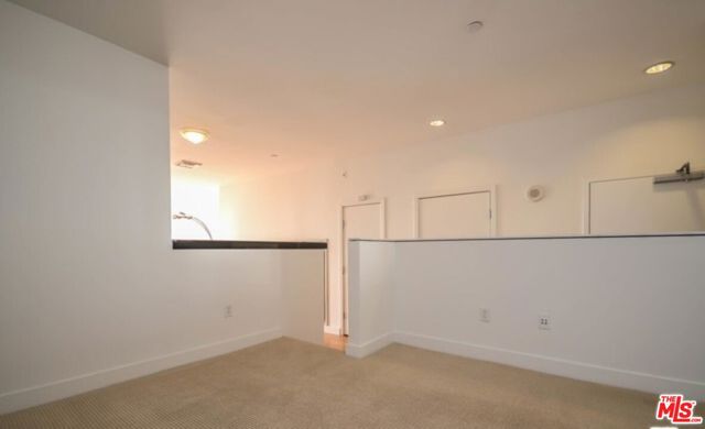 3810 Wilshire Boulevard, Los Angeles CA: https://media.crmls.org/mediaz/aba4f478-776e-4572-a1d1-26e1e228b991.jpg