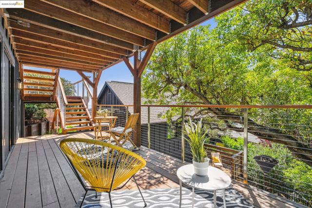 690 PANORAMIC WAY, Berkeley CA: https://media.crmls.org/mediaz/aba61553-5a84-4e81-9f12-5252f2150b8e.jpg