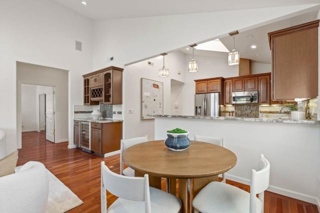 875 Sunset Drive, San Carlos CA: https://media.crmls.org/mediaz/aba638f1-7e49-4a0b-9f85-de46ee022cc8.jpg