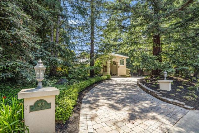 801 Eucalyptus Avenue, Hillsborough CA: https://media.crmls.org/mediaz/aba86912-9327-4f8c-8232-b275d105031d.jpg
