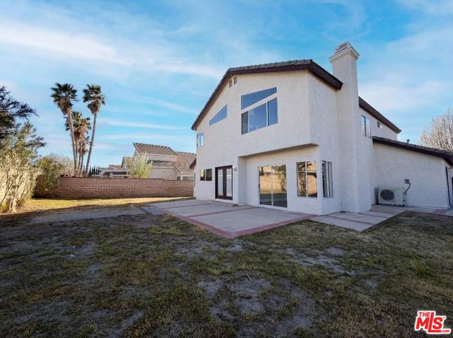 37740 Duffel Street, Palmdale CA: https://media.crmls.org/mediaz/aba88d15-62fd-4262-959f-8e88c6e47544.jpg