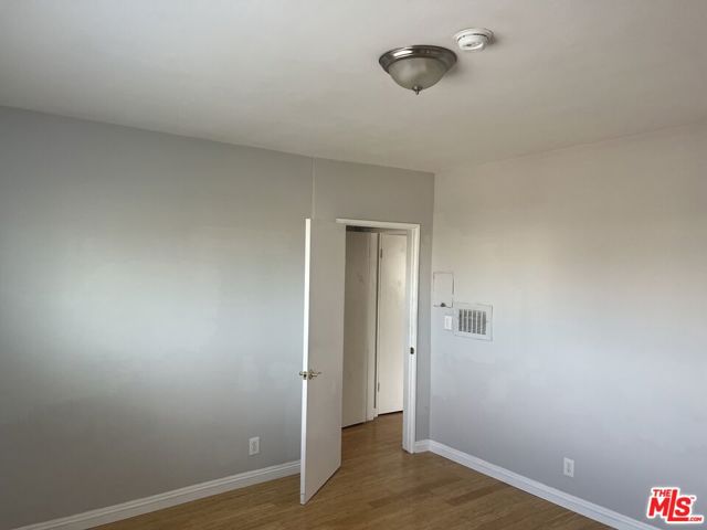 233 N PARK VIEW Street, Los Angeles CA: https://media.crmls.org/mediaz/aba8a25f-5354-46bc-8729-133e124366d5.jpg
