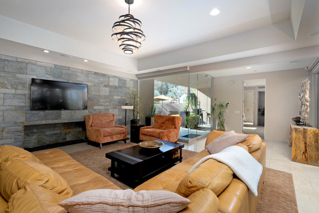 MLS #219149465DA image #15