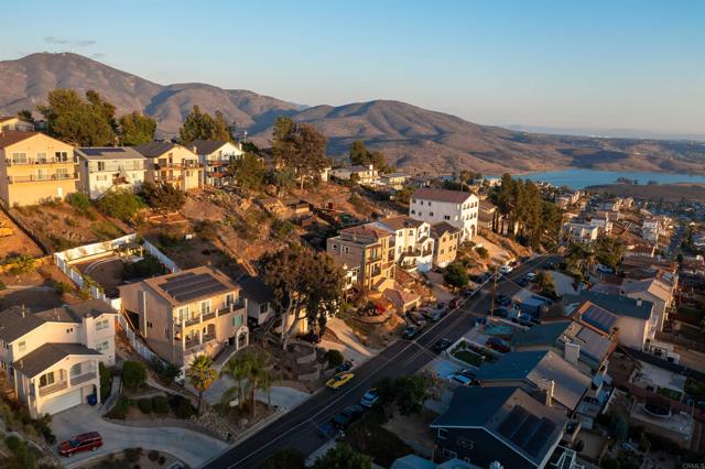 Detail Gallery Image 43 of 46 For 1657 Coronado Ave, Spring Valley,  CA 91977 - 5 Beds | 3/1 Baths