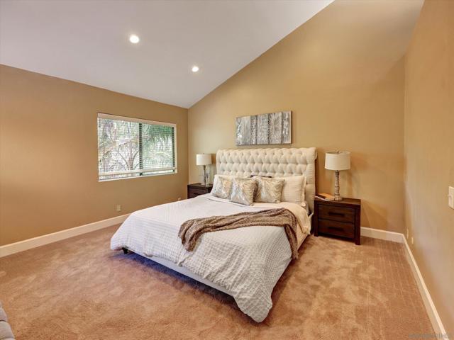 8995 Via Andar, San Diego CA: https://media.crmls.org/mediaz/aba99d24-d3d9-4966-8dc9-bd44b71279ba.jpg