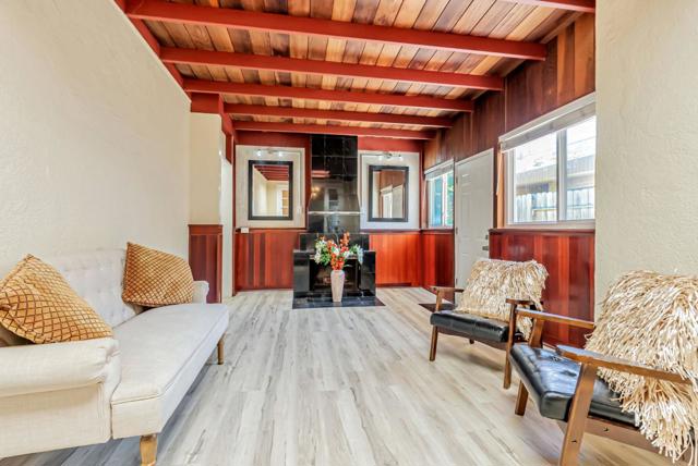 604 Key Boulevard, Richmond CA: https://media.crmls.org/mediaz/aba9a7b3-fcb1-4c8e-aba0-b218146e4fb9.jpg