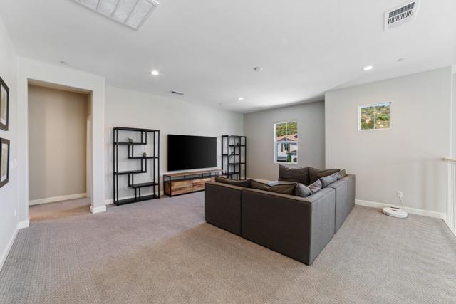 Detail Gallery Image 24 of 42 For 4650 Silent Knoll Dr, Fallbrook,  CA 92028 - 4 Beds | 3 Baths
