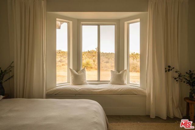 50950 Burns Canyon Road, Pioneertown CA: https://media.crmls.org/mediaz/abad19d3-5aa3-44dc-9dd1-824c3e83a978.jpg