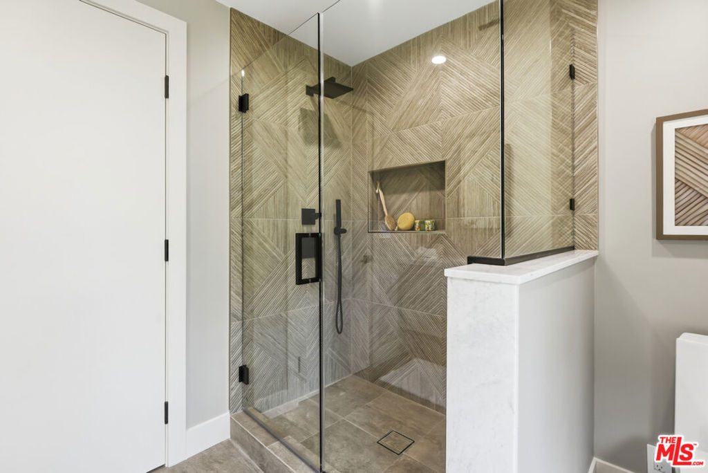MLS #26855239 image #30